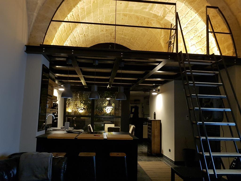 Cairoliapartment Бари Экстерьер фото